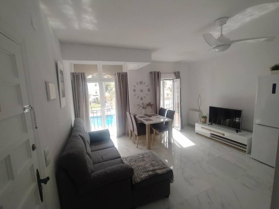 Villamartin Golf Lovers Home سان ميجيل دي ساليناس المظهر الخارجي الصورة