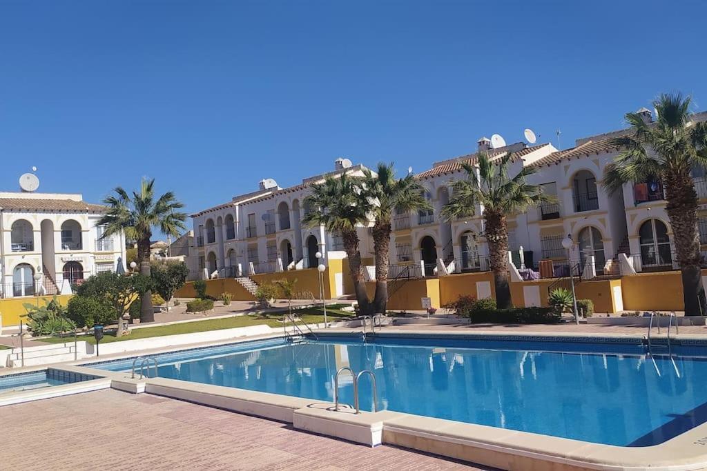 Villamartin Golf Lovers Home سان ميجيل دي ساليناس المظهر الخارجي الصورة