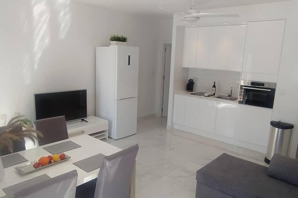 Villamartin Golf Lovers Home سان ميجيل دي ساليناس المظهر الخارجي الصورة