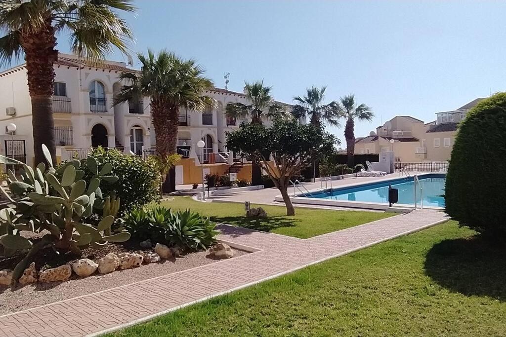 Villamartin Golf Lovers Home سان ميجيل دي ساليناس المظهر الخارجي الصورة